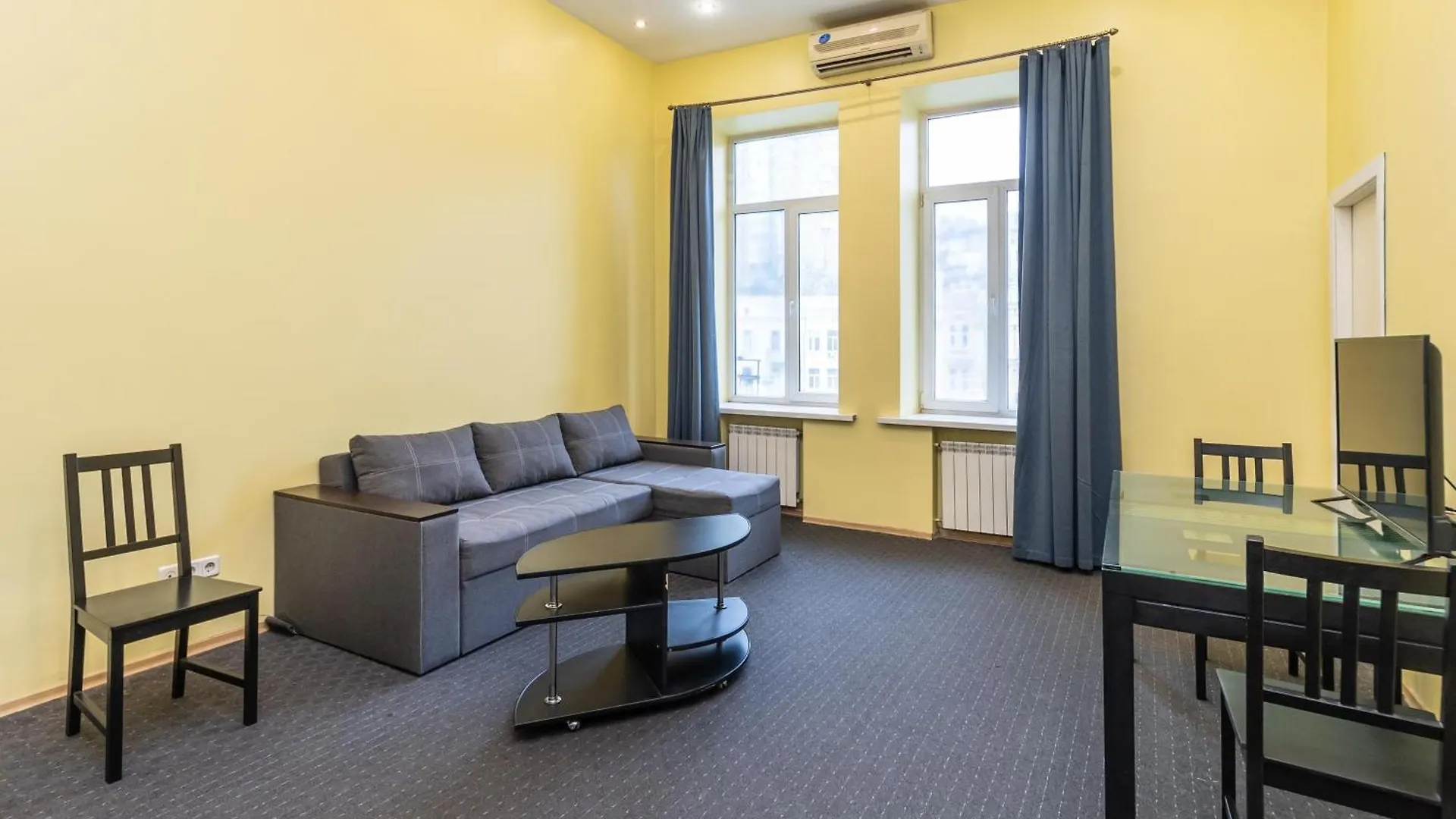 아파트 Kievacccommodation Near Gulliver 24H Self Check-In