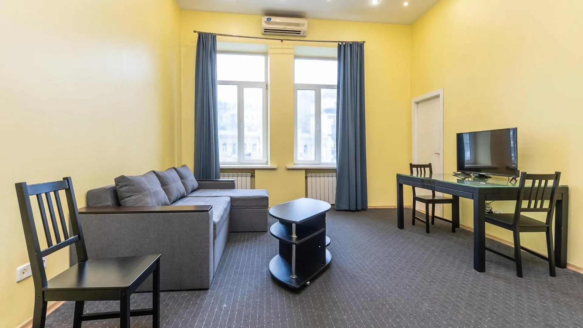 Kievacccommodation Near Gulliver 24H Self Check-In 우크라이나